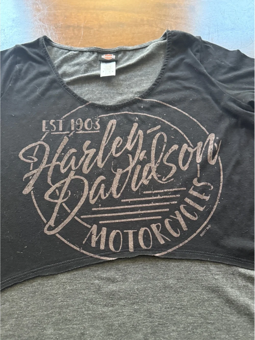 Harley-Davidson Women's Black and Gray Two-Tone T-Shirt, Size XL